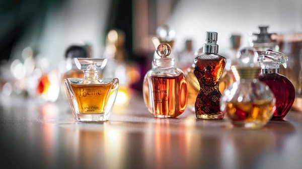 ایده برای تبلیغ عطر که باعث افزایش فروش شما می‌شود!
